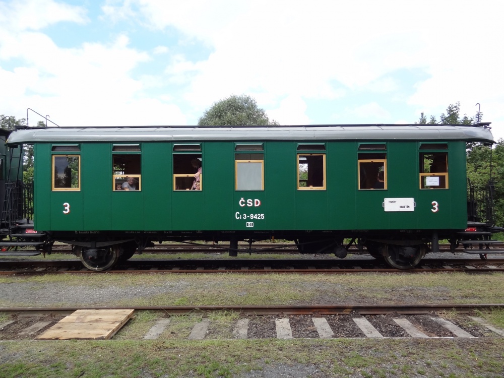 214207