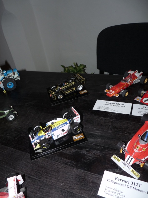 1.Pardubicky pap�r 22.10.2011