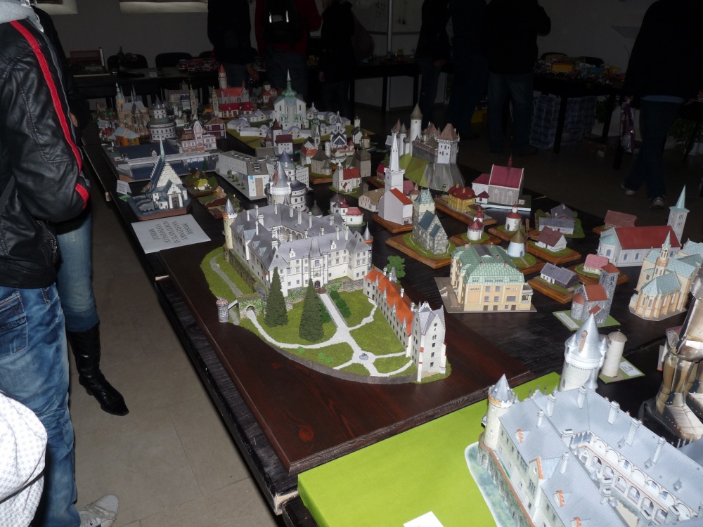 1.Pardubicky pap�r 22.10.2011