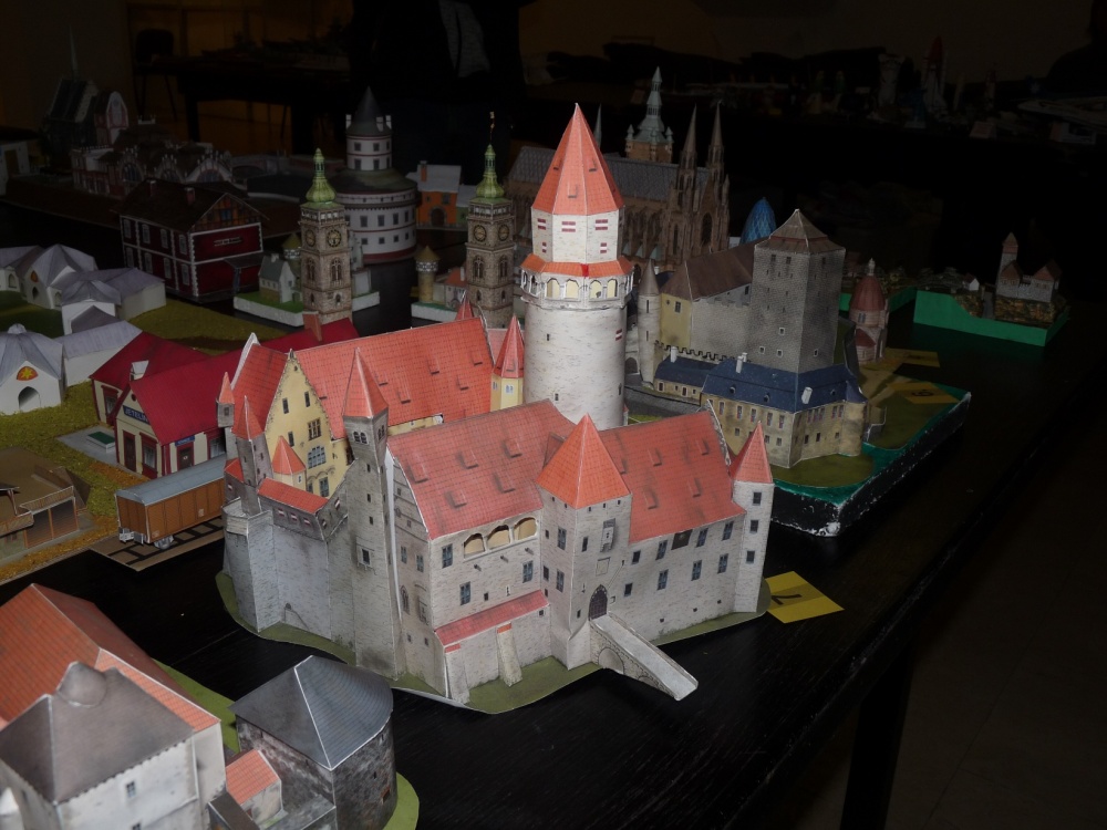 1.Pardubicky pap�r 22.10.2011
