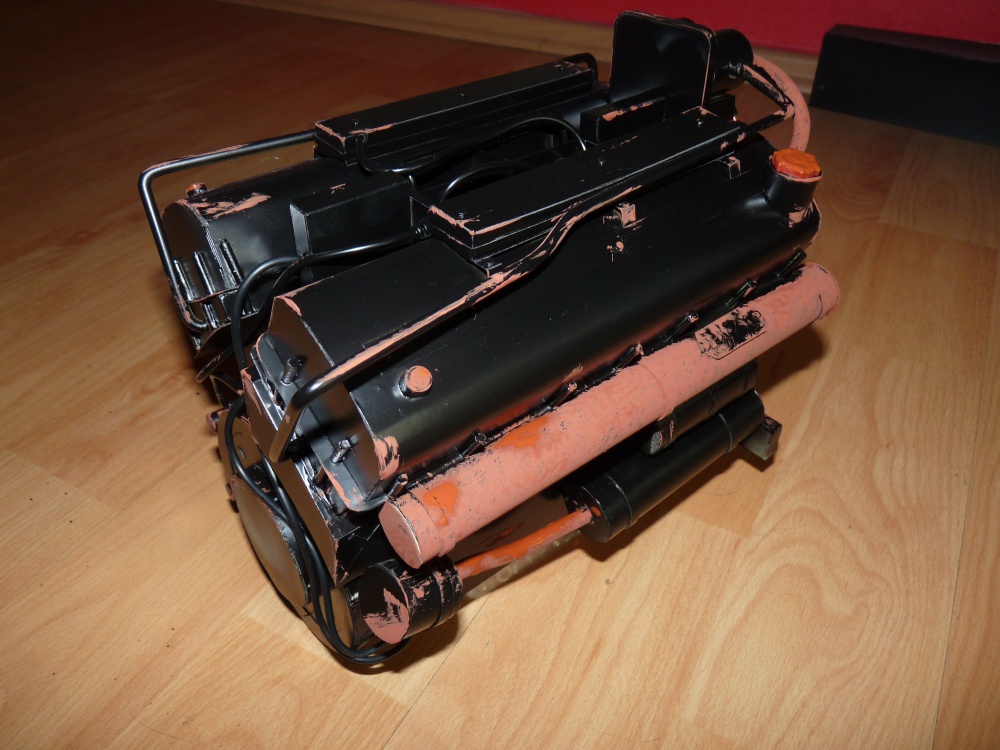 311903