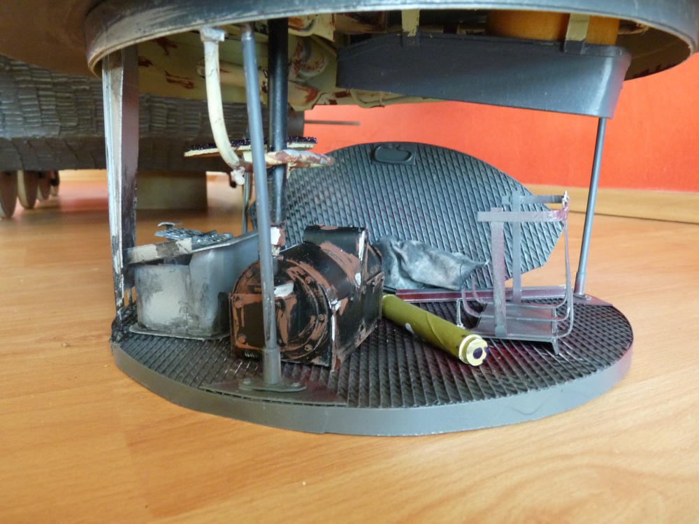 PzKw VI Tiger I - Rusko 1943 (Plná velikost v novém okně) PzKw VI Tiger I - Rusko 1943