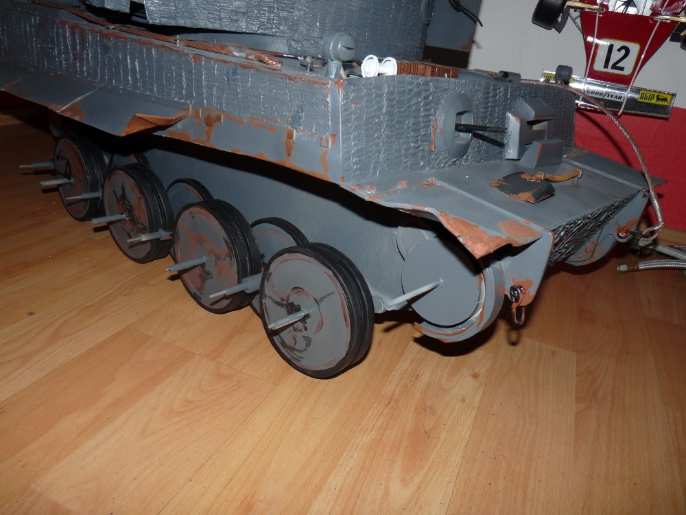 PzKw VI Tiger I - Rusko 1943 (Plná velikost v novém okně) PzKw VI Tiger I - Rusko 1943
