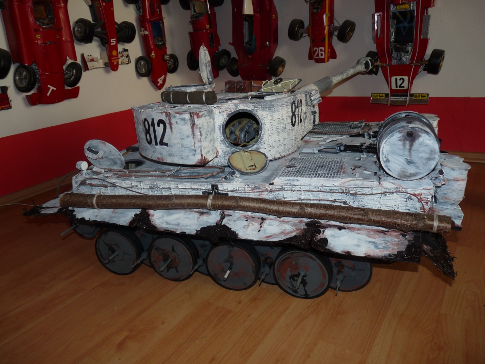 PzKw VI Tiger I - Rusko 1943 (Plná velikost v novém okně) PzKw VI Tiger I - Rusko 1943
