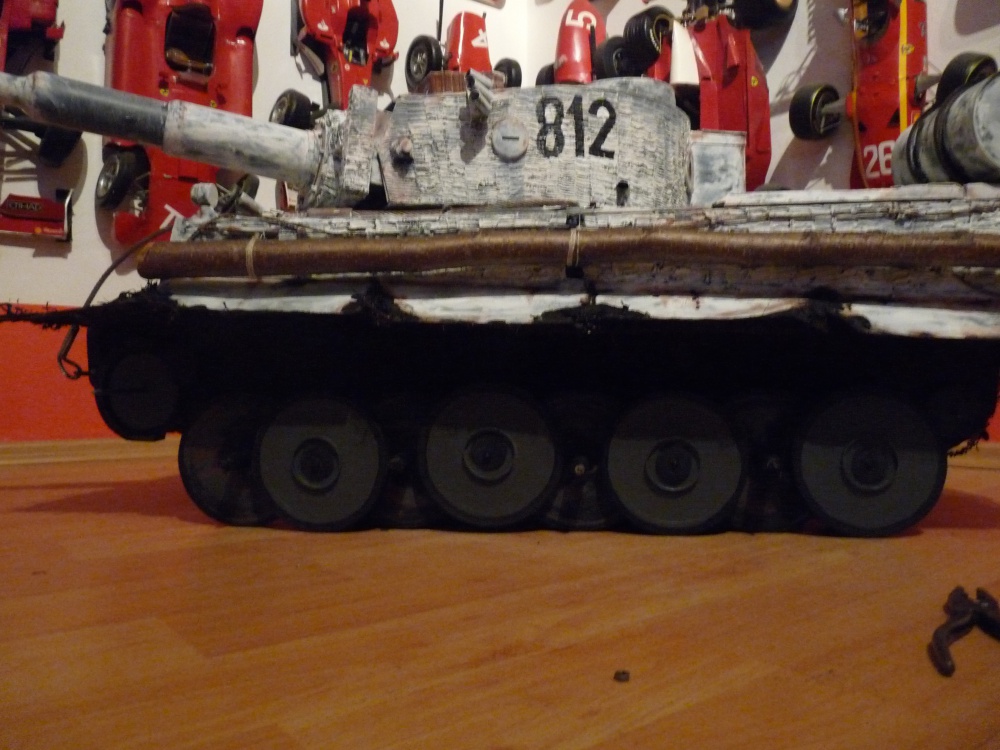 321659