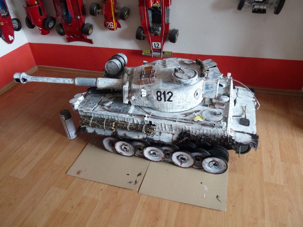 PzKw VI Tiger I - Rusko 1943 (Plná velikost v novém okně) PzKw VI Tiger I - Rusko 1943
