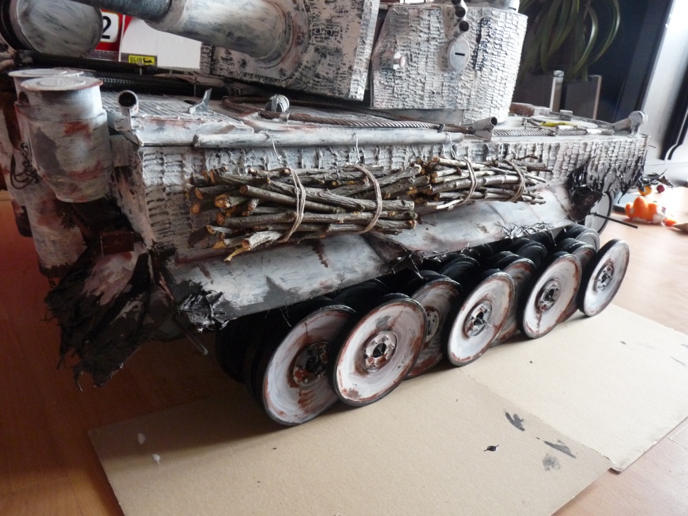 PzKw VI Tiger I - Rusko 1943 (Plná velikost v novém okně) PzKw VI Tiger I - Rusko 1943