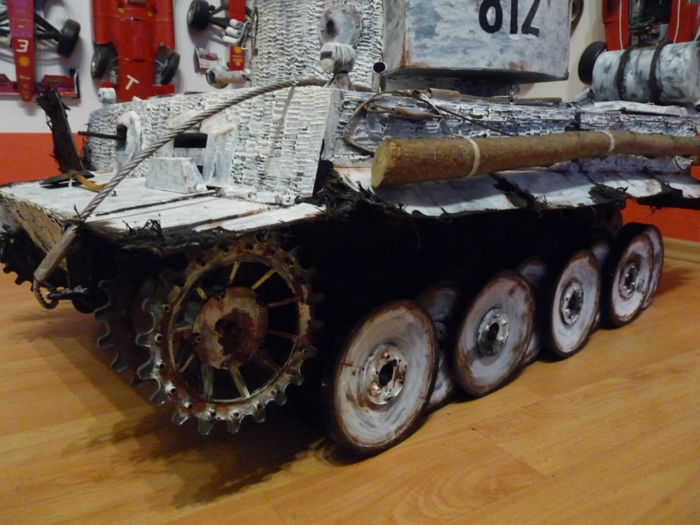 PzKw VI Tiger I - Rusko 1943 (Plná velikost v novém okně) PzKw VI Tiger I - Rusko 1943
