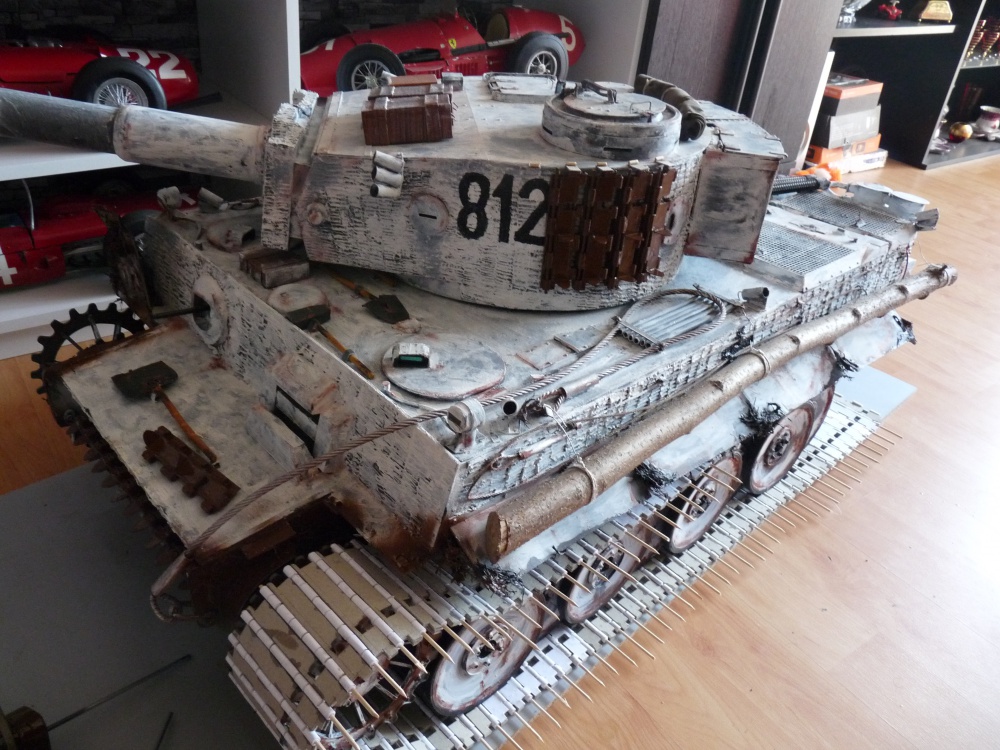 330470