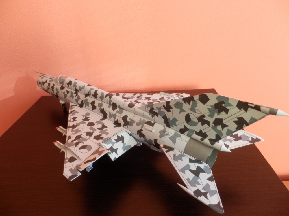 MiG-21 MF (Pln� velikost v nov�m okn�) MiG-21 MF