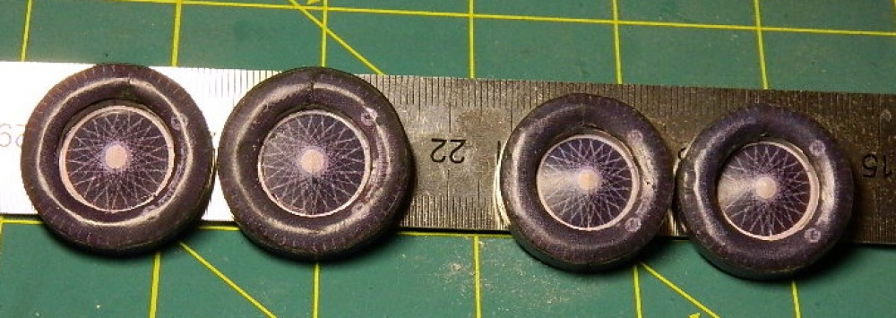 302556