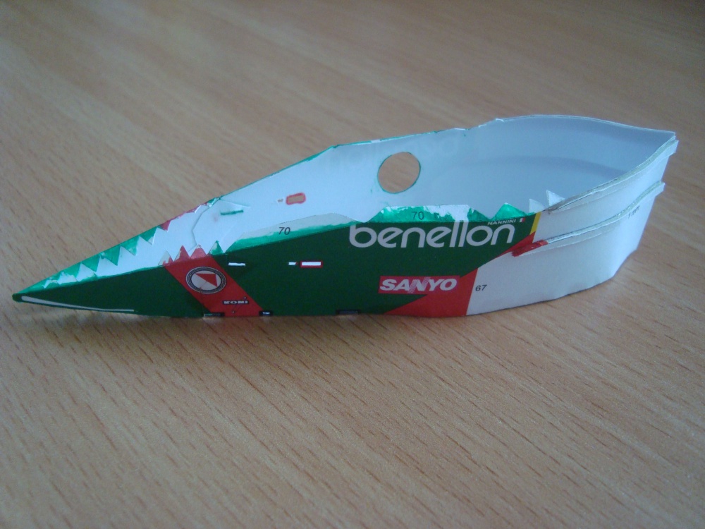 Benetton B188 - 1989 - Alessandro Nannini (Plná velikost v novém okně) Benetton B188 - 1989 - Alessandro Nannini