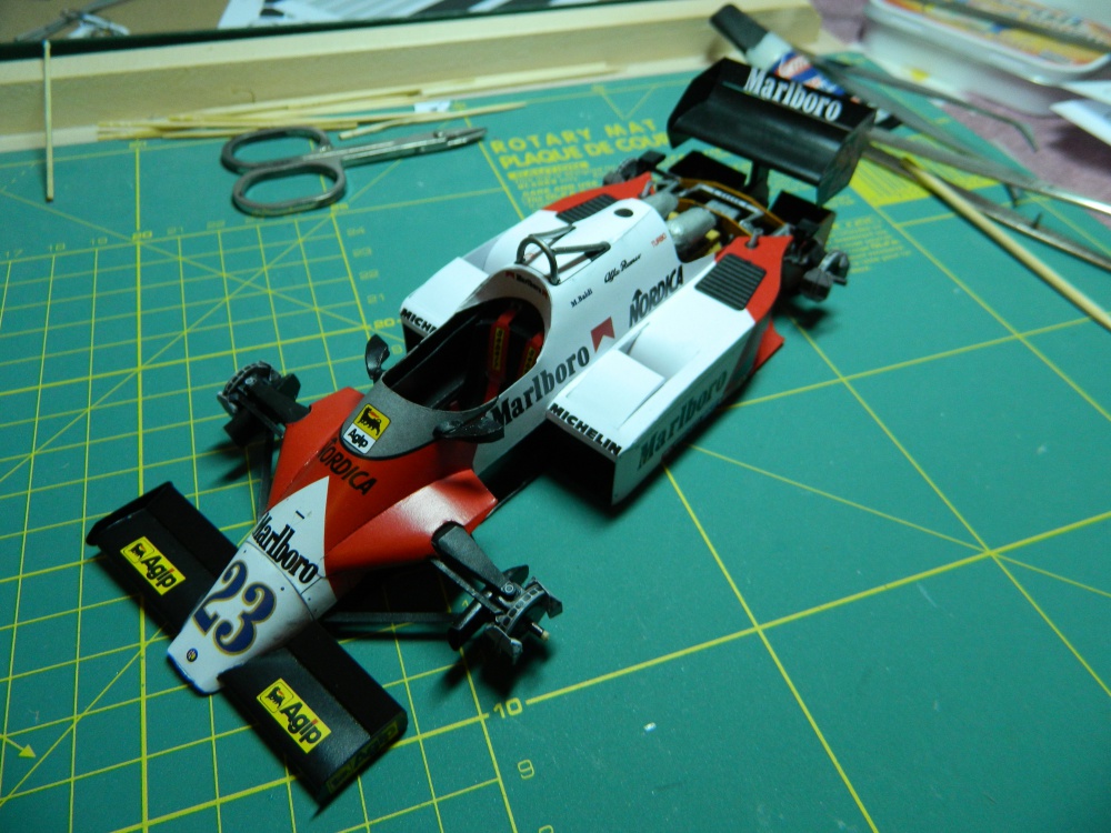 308498