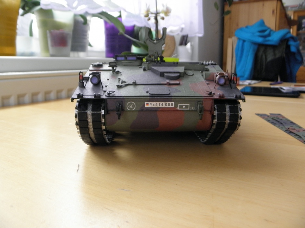 Panzerhaubitze 200 (Plná velikost v novém okně) Panzerhaubitze 200
