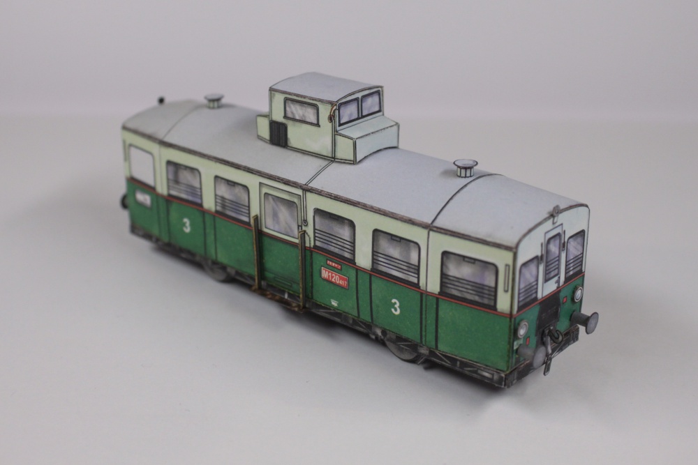 Motorový vůz M 120.4 (Plná velikost v novém okně) Motorový vůz M 120.4