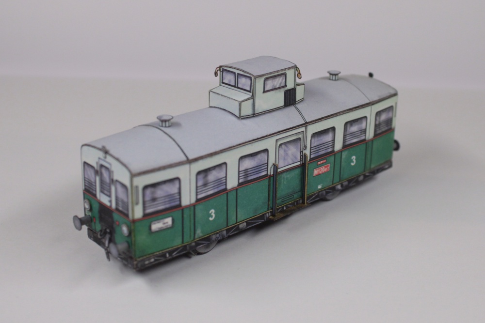 Motorový vůz M 120.4 (Plná velikost v novém okně) Motorový vůz M 120.4