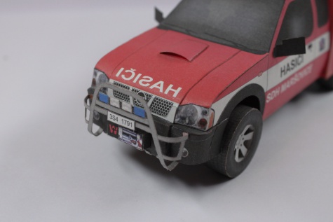 RZA Nissan Pick-up King Cab 2,5 TDi 4x4 RZA Nissan Pick-up King Cab 2,5 TDi 4x4