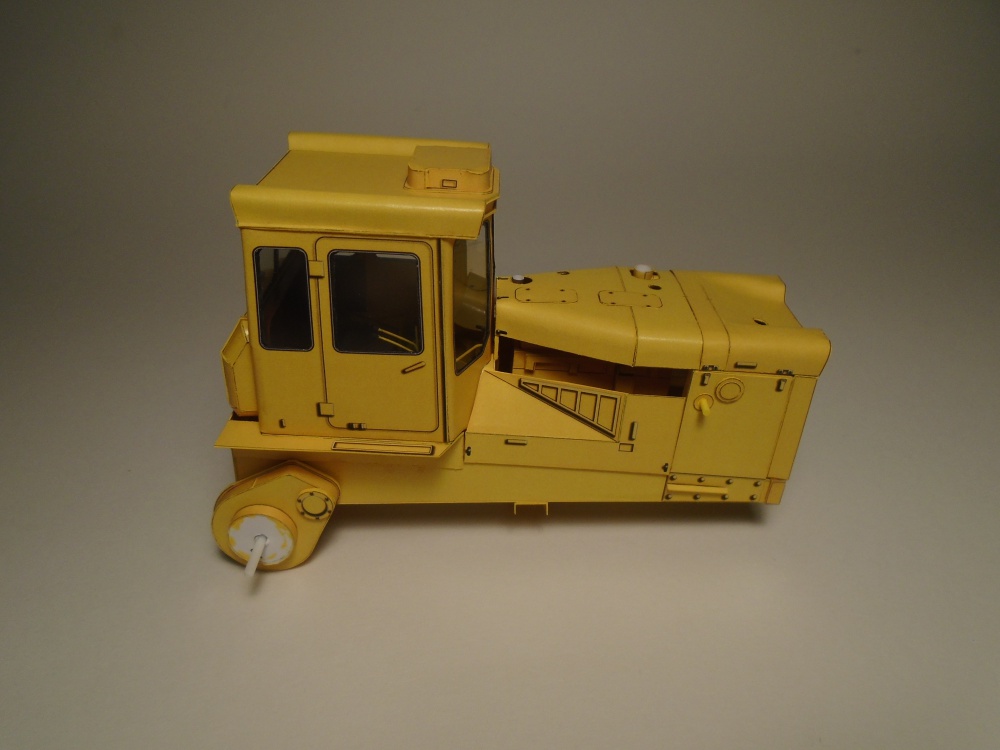 Dozer T 130 (Plná velikost v novém okně) Dozer T 130