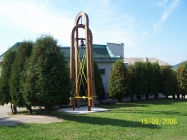 Zvonica z Kapu�ian