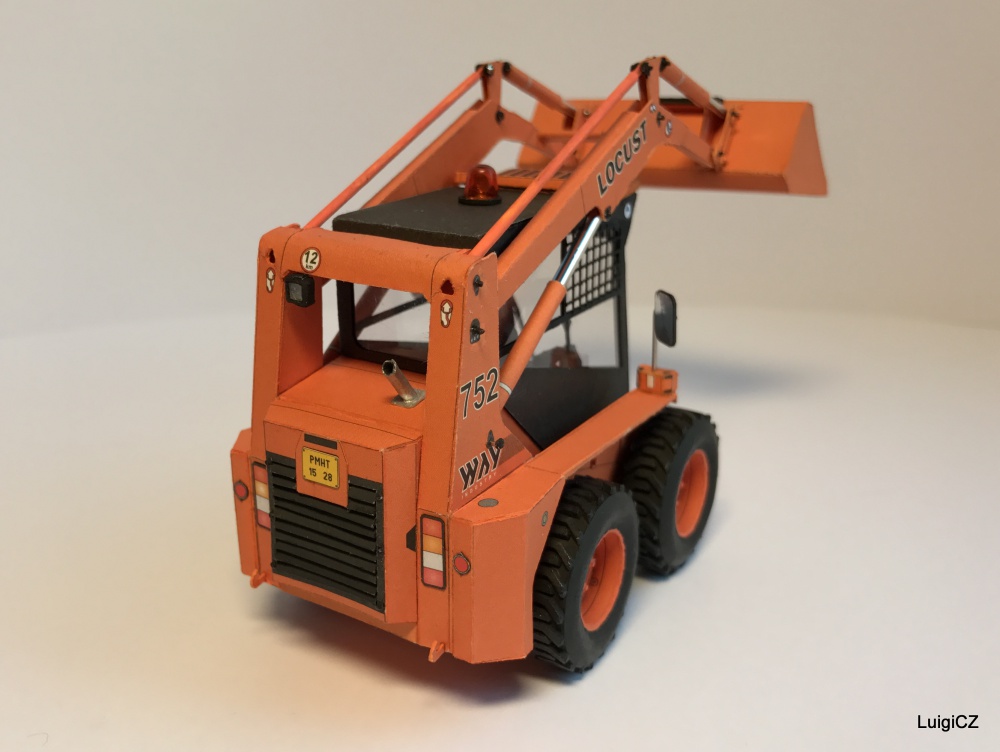 305726