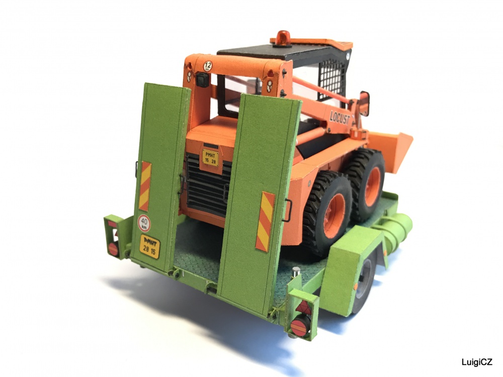 305733