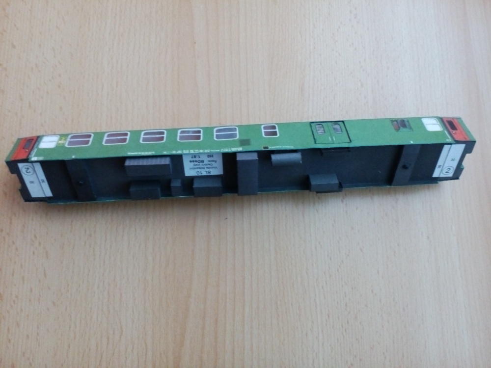 306681