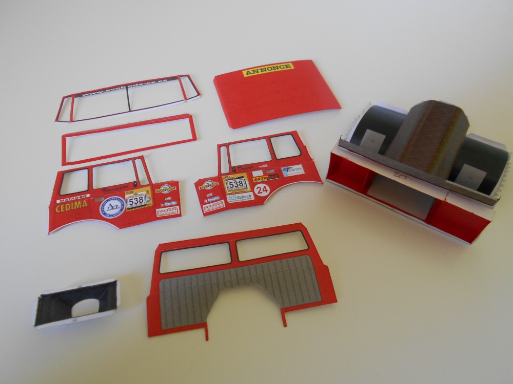 308550