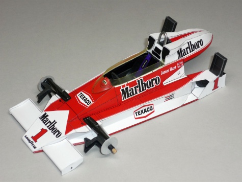 McLaren M26 - James Hunt - GP panělska 1977 McLaren M26 - James Hunt - GP panělska 1977