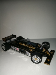 Lotus 87