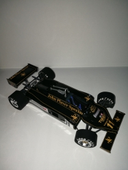 Lotus 87