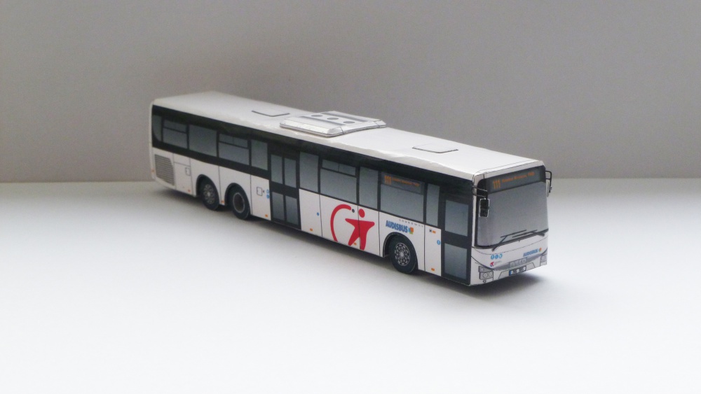 Autobusy 1:87 (Plná velikost v novém okně) Autobusy 1:87