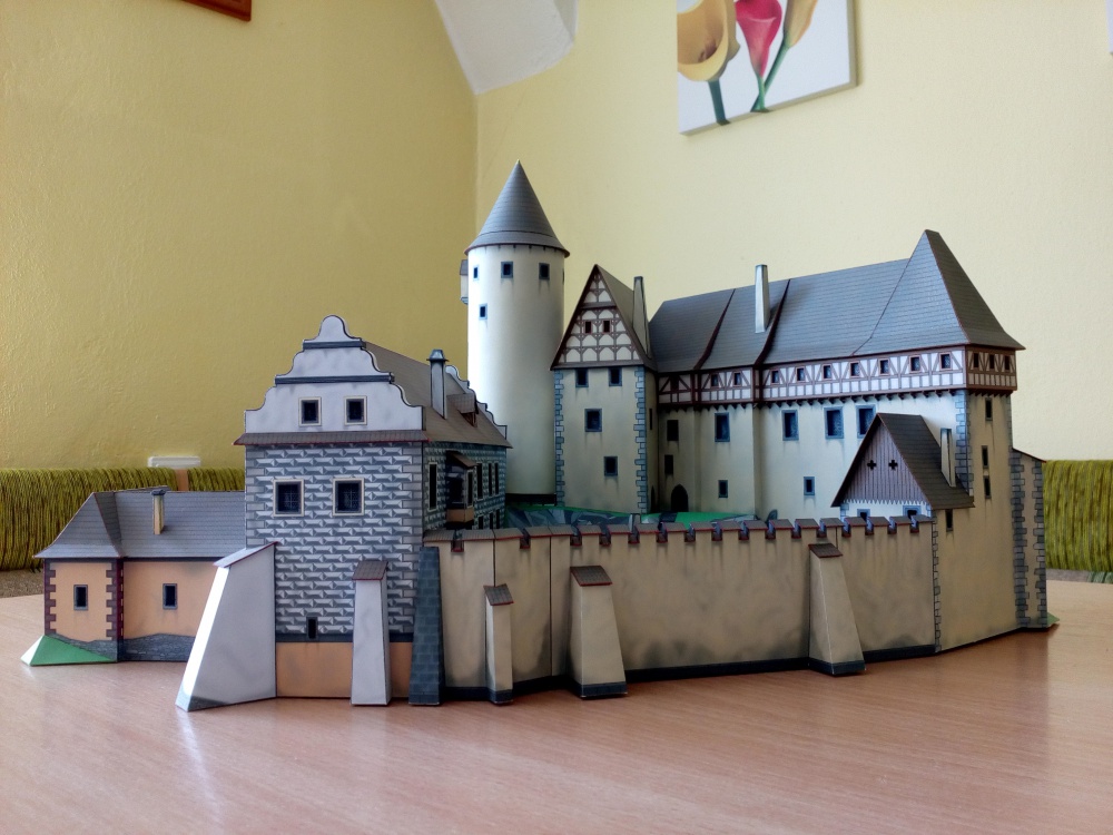 Hrad elmberk (Plná velikost v novém okně) Hrad elmberk