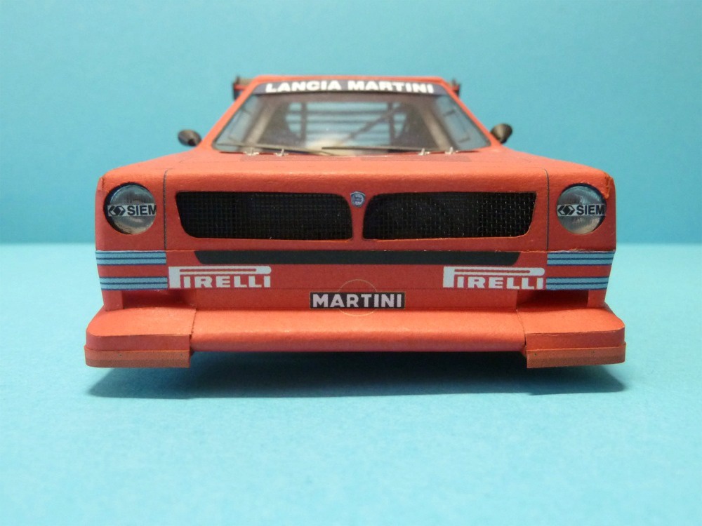 Lancia ECV (Plná velikost v novém okně) Lancia ECV