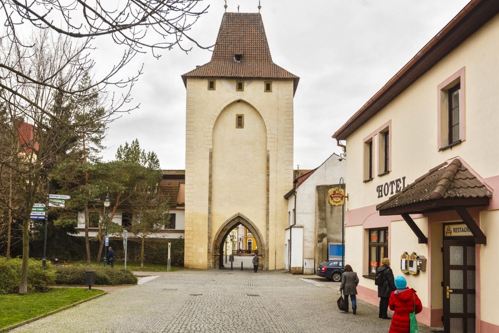 Praská brána Beroun (Plná velikost v novém okně) Praská brána Beroun