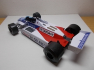Fittipaldi F8D