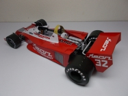 Wolf WR03
