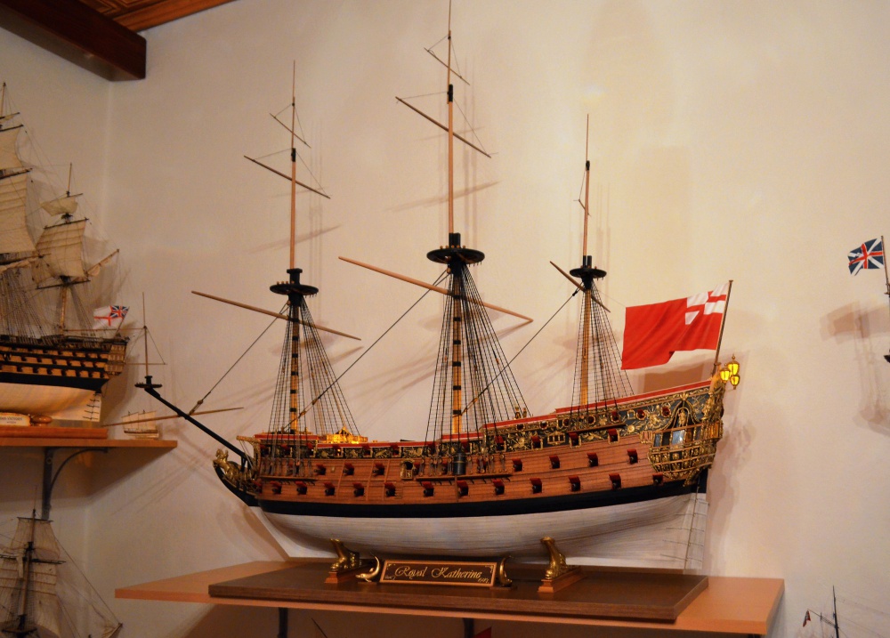 HMS ROYAL KATHERINE 1664 (Plná velikost v novém okně) HMS ROYAL KATHERINE 1664