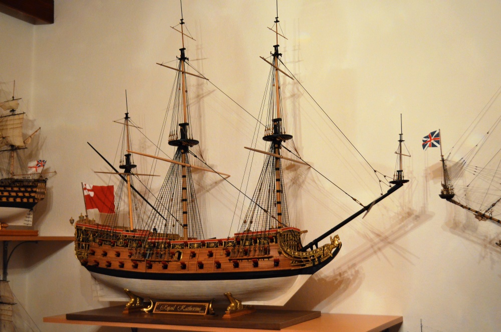 HMS ROYAL KATHERINE 1664 (Plná velikost v novém okně) HMS ROYAL KATHERINE 1664