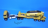 Peterbilt+Concrete Mixer