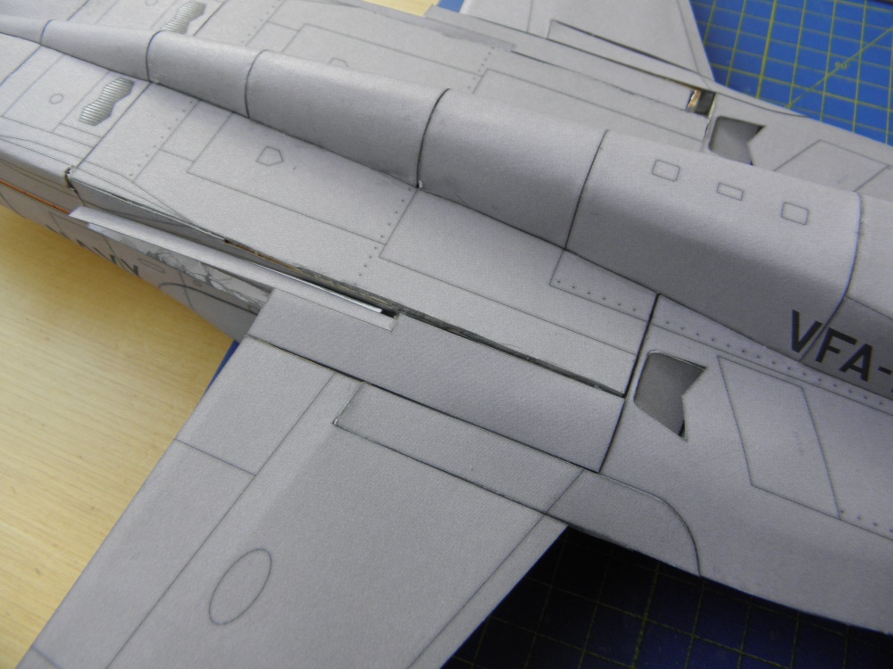 F/A-18 Super Hornet (Plná velikost v novém okně) F/A-18 Super Hornet