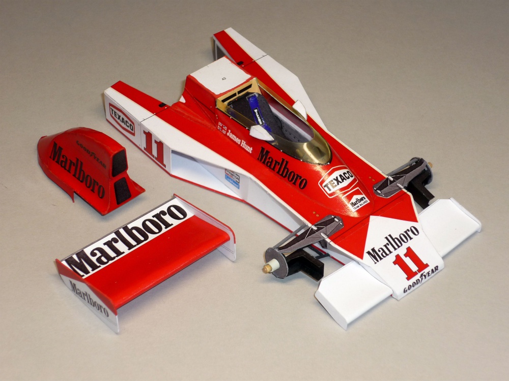 McLaren M23 - James Hunt - GP USA West 1976 (Plná velikost v novém okně) McLaren M23 - James Hunt - GP USA West 1976
