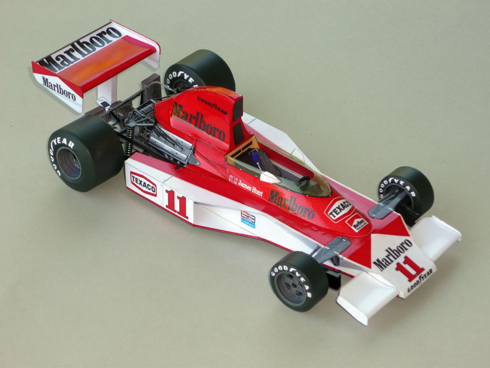 McLaren M23 - James Hunt - GP USA West 1976 (Plná velikost v novém okně) McLaren M23 - James Hunt - GP USA West 1976