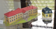Papierov� architekt�ra v Galante