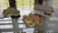 Papierov� architekt�ra v Galante