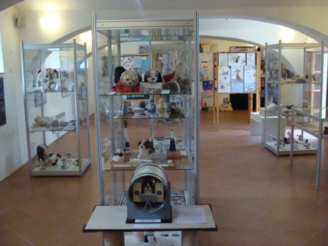 Lajka a zvířecí kosmonauti - muzeum Jílové u Prahy Lajka a zvířecí kosmonauti - muzeum Jílové u Prahy