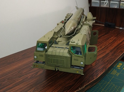 SS-1C SCUD B + MAZ-543 SS-1C SCUD B + MAZ-543