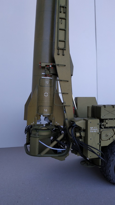 SS-1C SCUD B + MAZ-543 SS-1C SCUD B + MAZ-543