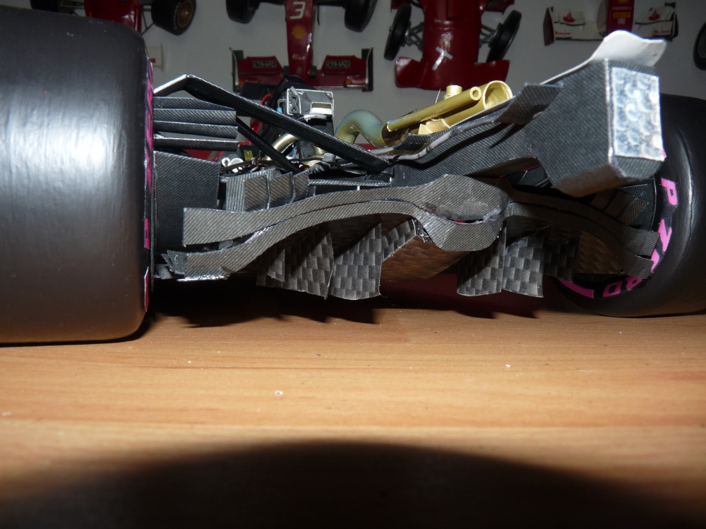 FERRARI   SF 70 H (tipo 668) 017