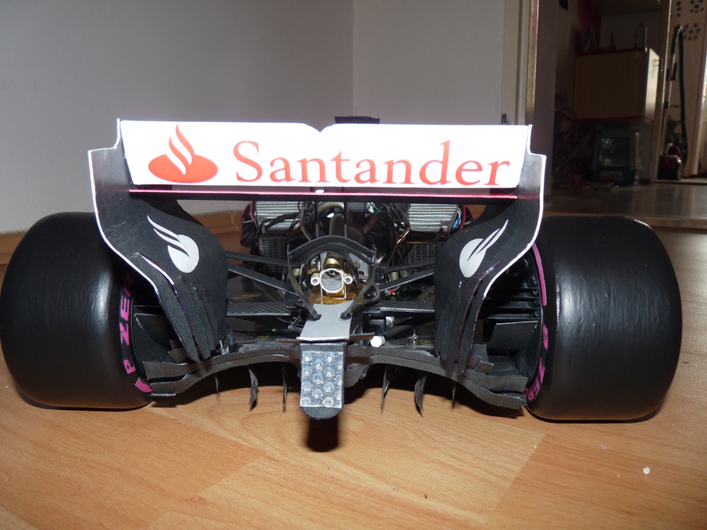 FERRARI SF 70 H (tipo 668) 017 (Plná velikost v novém okně) FERRARI SF 70 H (tipo 668) 017