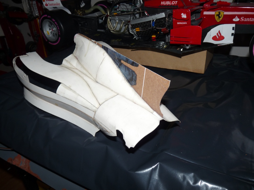 FERRARI SF 70 H (tipo 668) 017 (Plná velikost v novém okně) FERRARI SF 70 H (tipo 668) 017
